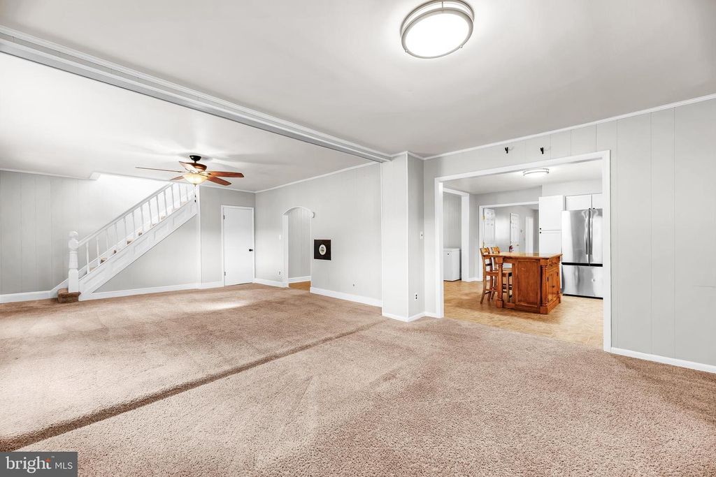 Image 20 of property listing at 40395 DELABROOKE RD, Mechanicsville, MD 20659