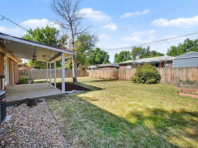 1635 S Cape Street, Lakewood, CO 80232