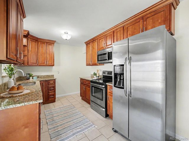 1635 S Cape Street, Lakewood, CO 80232