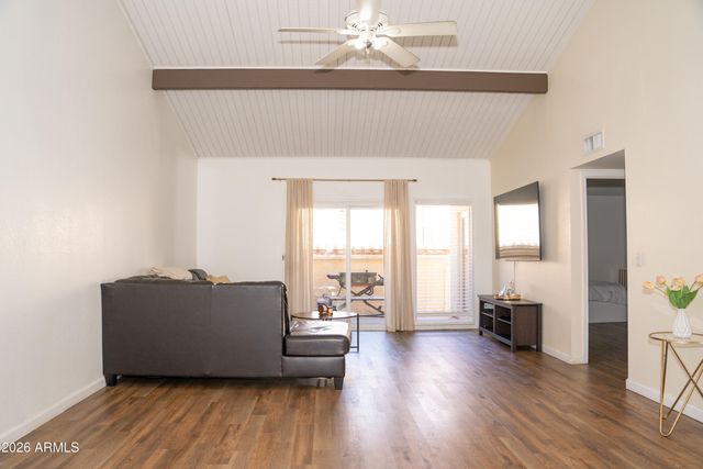 2918 W CHRISTY Drive, Phoenix, AZ 85029