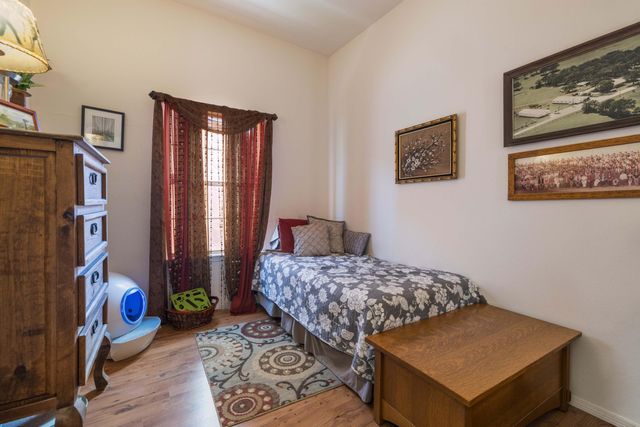 6115 Mustang Lane NW, Albuquerque, NM 87120