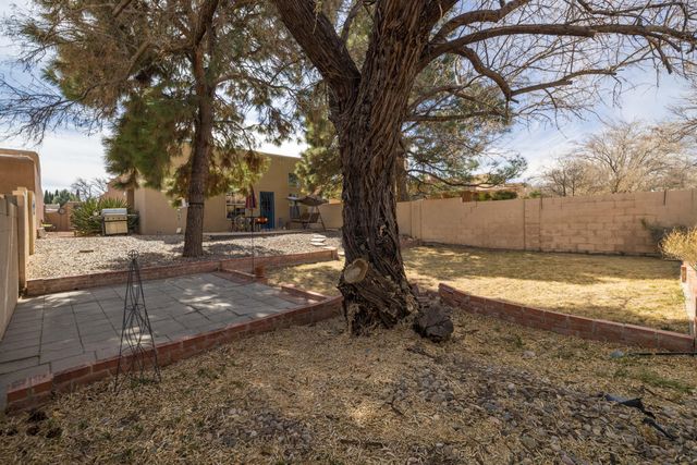 6115 Mustang Lane NW, Albuquerque, NM 87120