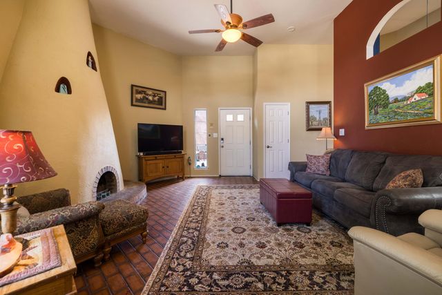 6115 Mustang Lane NW, Albuquerque, NM 87120