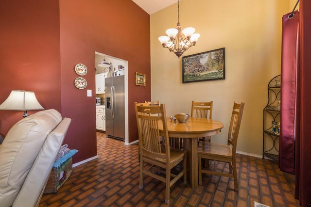 6115 Mustang Lane NW, Albuquerque, NM 87120