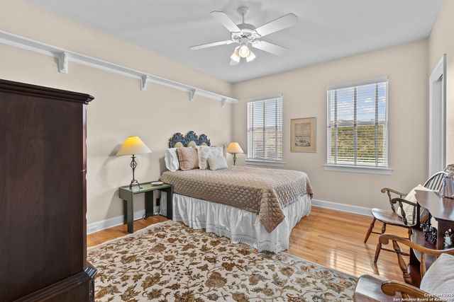 10924 Reyes Canyons, Helotes, TX 78023