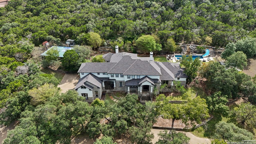 10924 Reyes Canyons, Helotes, TX 78023