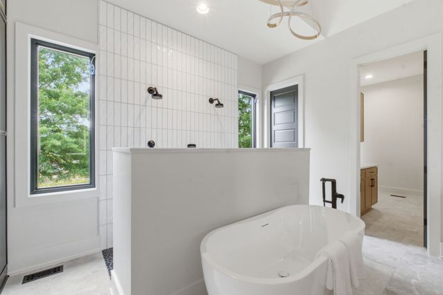 1002 Waller Rd, Brentwood, TN 37027