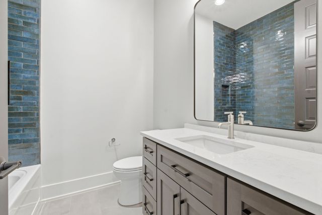 1002 Waller Rd, Brentwood, TN 37027