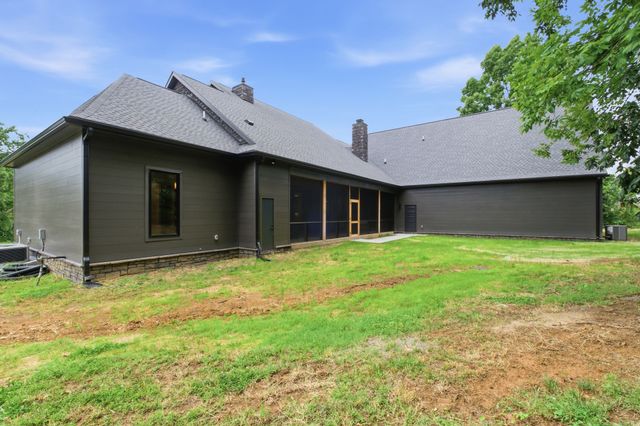 1002 Waller Rd, Brentwood, TN 37027