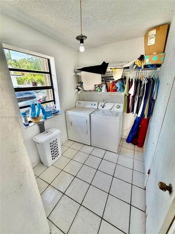 25410 SW 127th Ave, Homestead, FL 33032