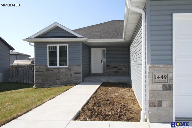 7243 NW 18th Street, Lincoln, NE 68521