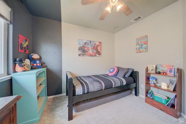 267 Sunridge Way, Vacaville, CA 95688