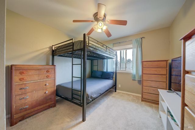 267 Sunridge Way, Vacaville, CA 95688