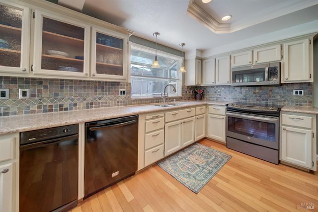 267 Sunridge Way, Vacaville, CA 95688