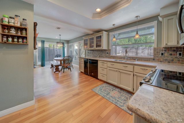 267 Sunridge Way, Vacaville, CA 95688