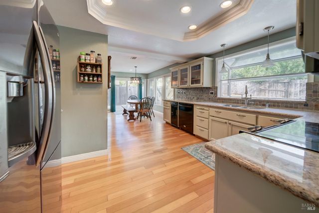 267 Sunridge Way, Vacaville, CA 95688