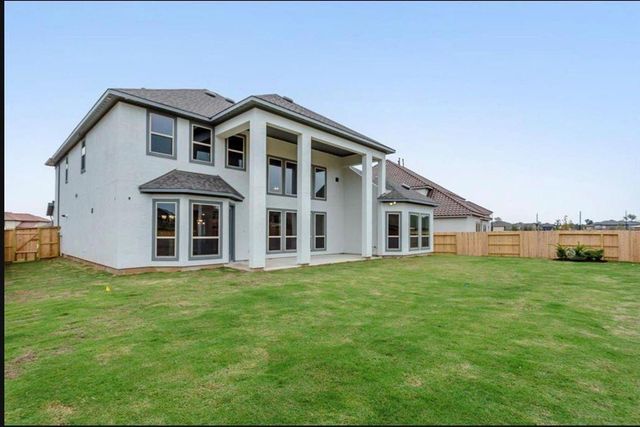 5602 King Plains Creek Ln, Sugar Land, TX 77479