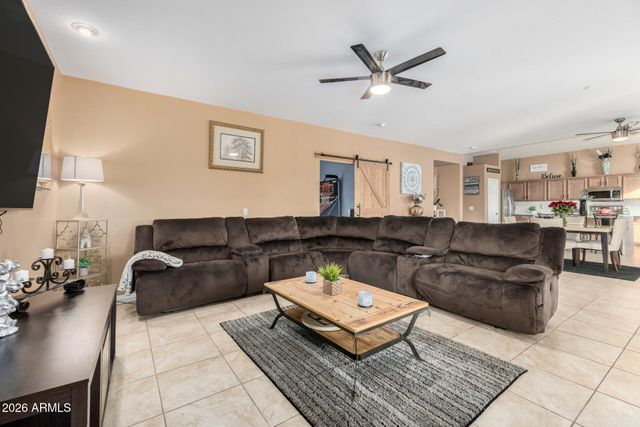 10529 W HILTON Avenue, Tolleson, AZ 85353