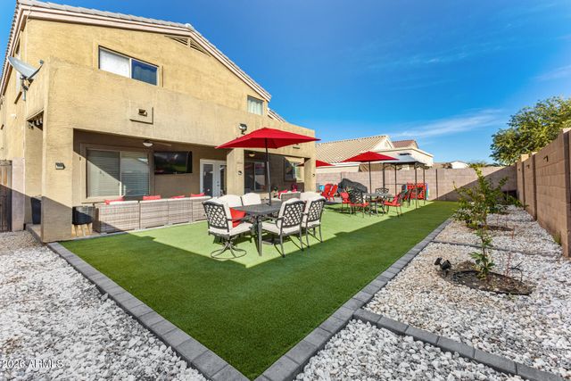 10529 W HILTON Avenue, Tolleson, AZ 85353