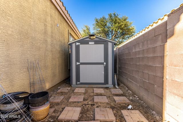 10529 W HILTON Avenue, Tolleson, AZ 85353