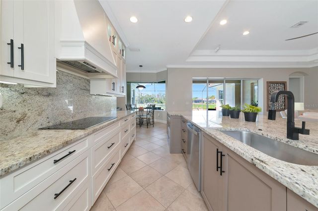 9931 PORTSIDE TERRACE, Bradenton, FL 34212