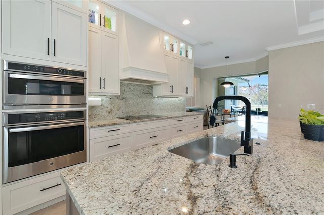 9931 PORTSIDE TERRACE, Bradenton, FL 34212