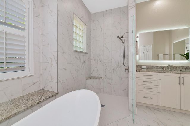 9931 PORTSIDE TERRACE, Bradenton, FL 34212