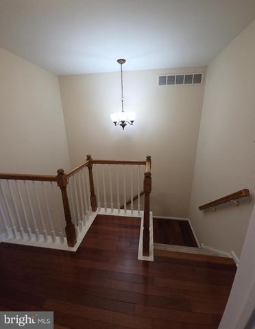 3406 STERLING RD, Yardley, PA 19067