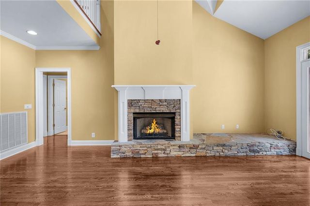 150 School House Road NE, Calhoun, GA 30701
