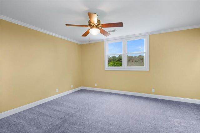 150 School House Road NE, Calhoun, GA 30701