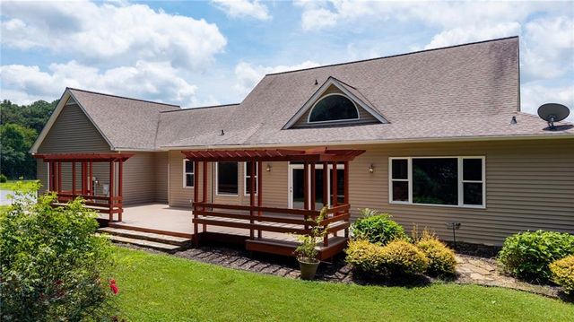 150 School House Road NE, Calhoun, GA 30701