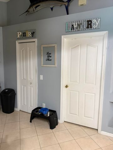 2592 SW National Circle, Port St. Lucie, Port St Lucie, FL 34953