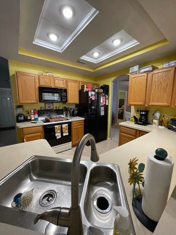 2592 SW National Circle, Port St. Lucie, Port St Lucie, FL 34953