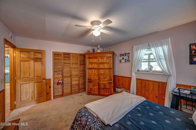 94 W Memorial Drive, Andrews, NC 28901
