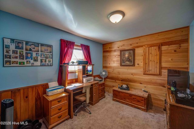 94 W Memorial Drive, Andrews, NC 28901