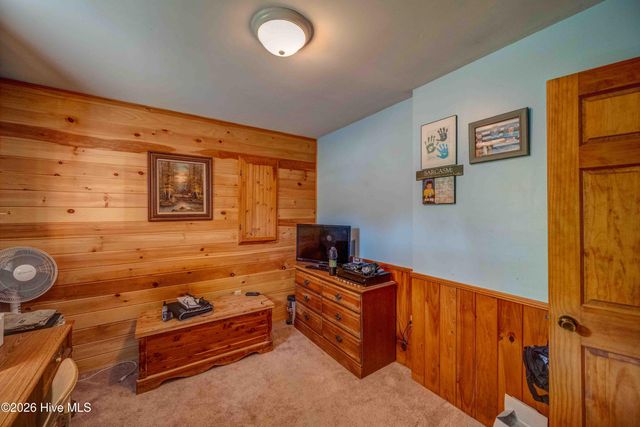 94 W Memorial Drive, Andrews, NC 28901