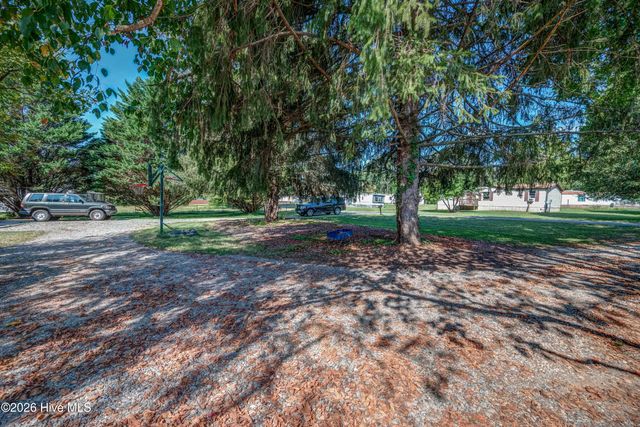 94 W Memorial Drive, Andrews, NC 28901