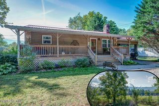 94 W Memorial Drive, Andrews, NC 28901