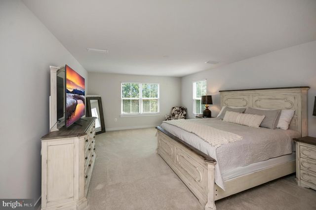6504 HAWKEYE DR, King George, VA 22485