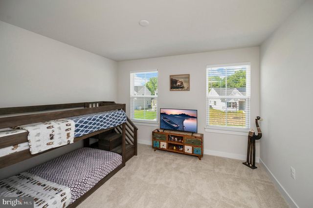 6504 HAWKEYE DR, King George, VA 22485