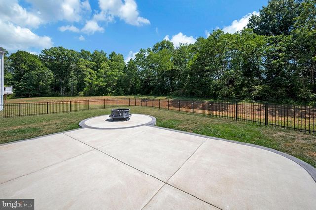 6504 HAWKEYE DR, King George, VA 22485