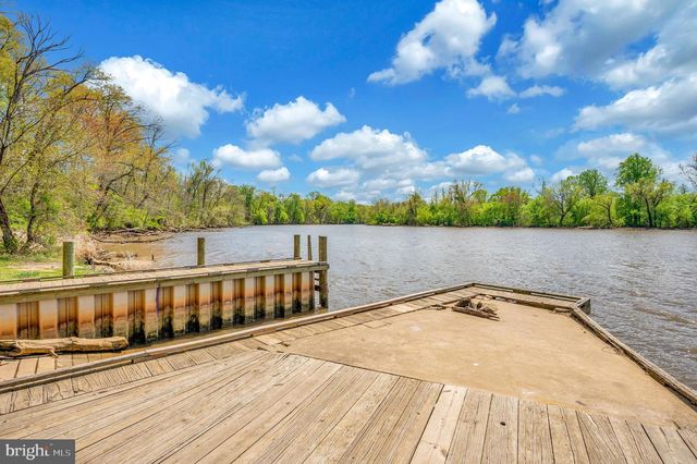 6504 HAWKEYE DR, King George, VA 22485