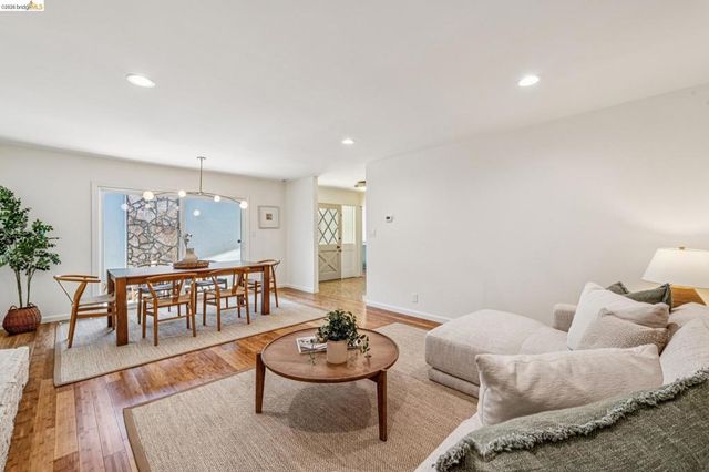 7210 Mound St, El Cerrito, CA 94530