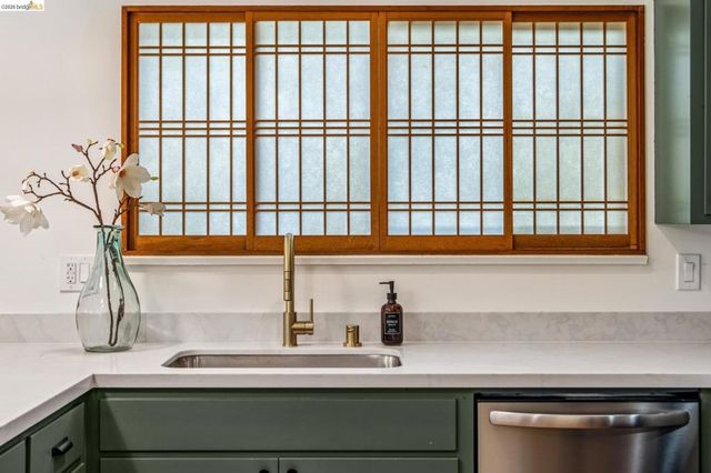 7210 Mound St, El Cerrito, CA 94530