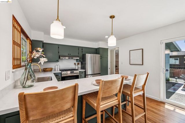 7210 Mound St, El Cerrito, CA 94530