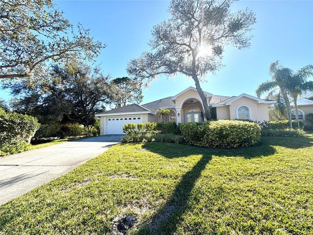 731 WATERSIDE COURT, Tarpon Springs, FL 34689
