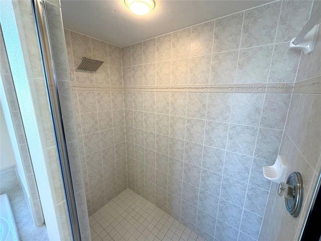 731 WATERSIDE COURT, Tarpon Springs, FL 34689