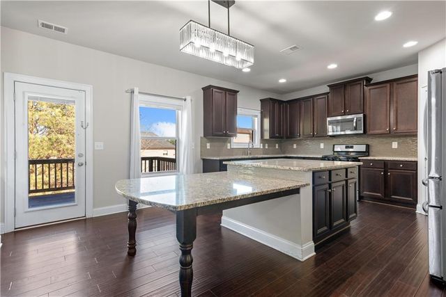 3758 Lake Haven Way, Atlanta, GA 30349