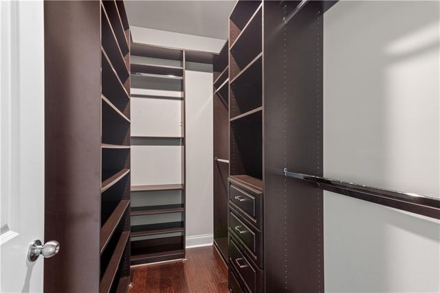 3758 Lake Haven Way, Atlanta, GA 30349