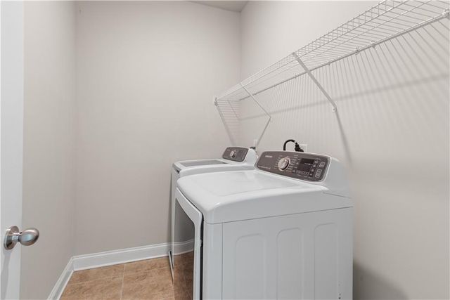 3758 Lake Haven Way, Atlanta, GA 30349